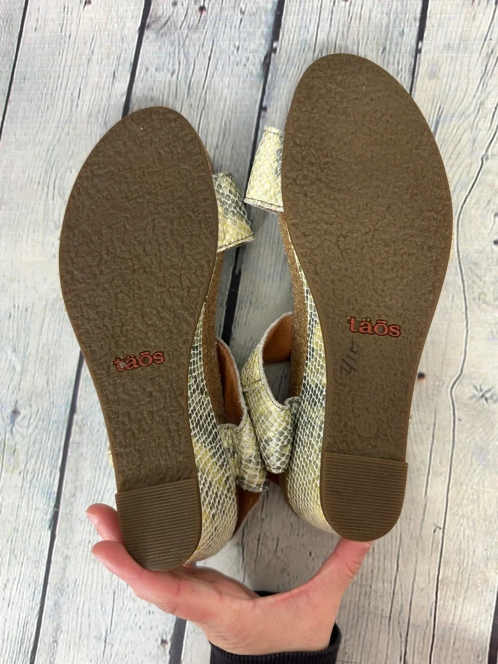 Taos Carousel 2 Snake Print Wedge Sandals EU 40/US 9-9.5